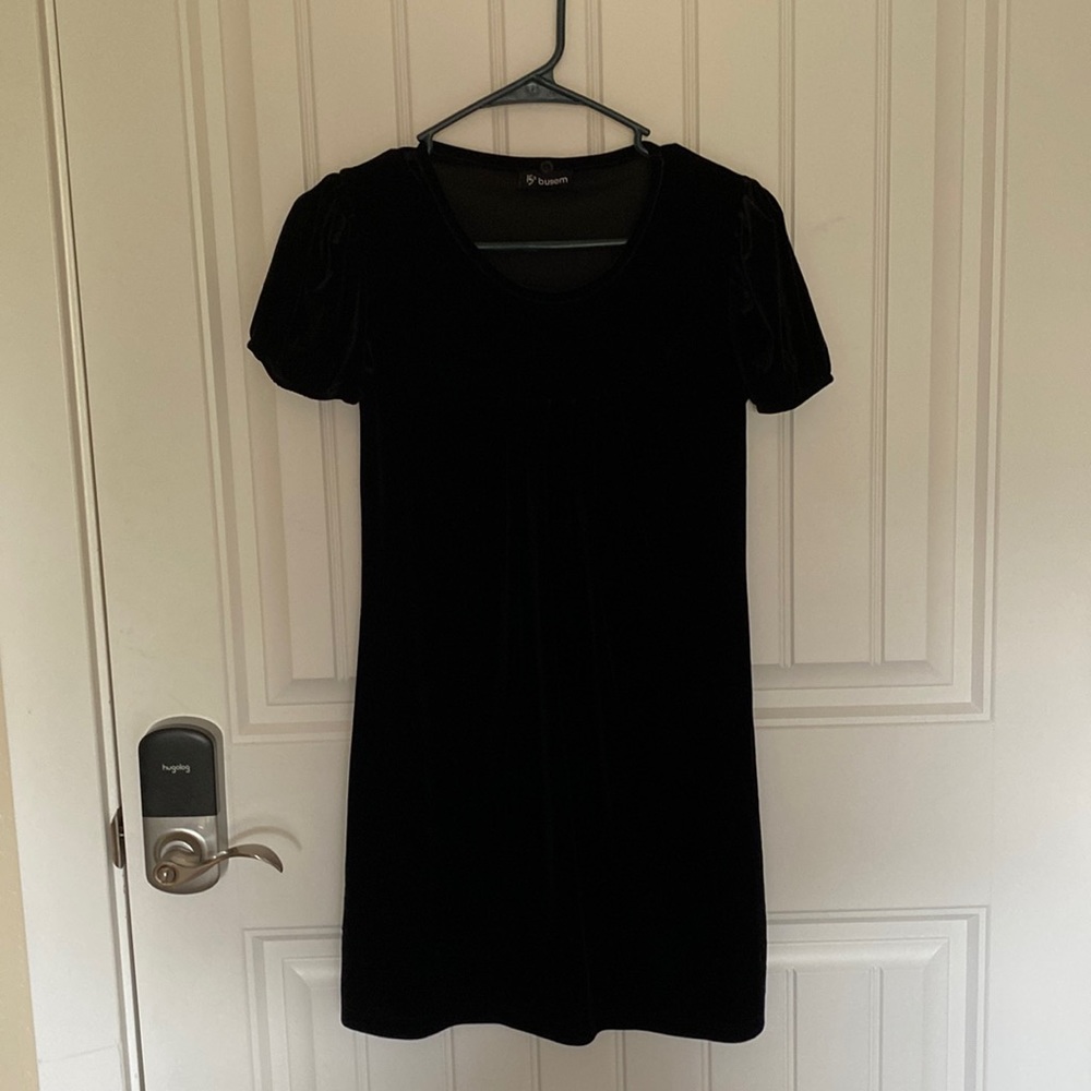 Little mini velvet black dress